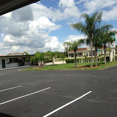 Economy Inn Okeechobee Dış mekan fotoğraf